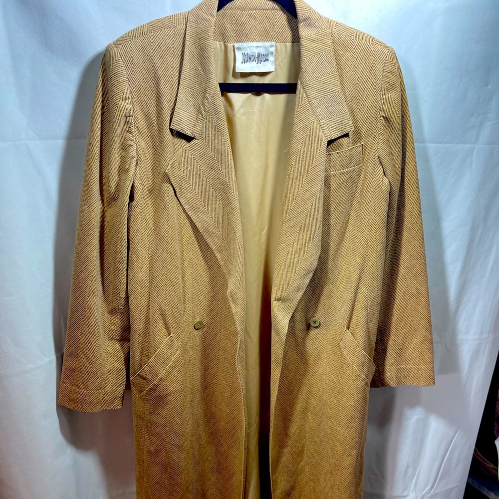 Ernst Strauss For Neman Marcus Ultra suede Trench Chevron print Size 10 125